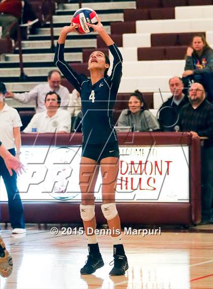 Thumbnail 1 in Carlmont vs. Los Altos (CIF CCS D1 Semifinal) photogallery.