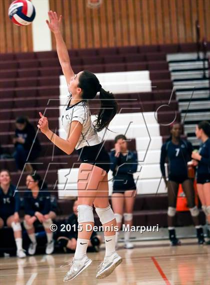 Thumbnail 2 in Carlmont vs. Los Altos (CIF CCS D1 Semifinal) photogallery.