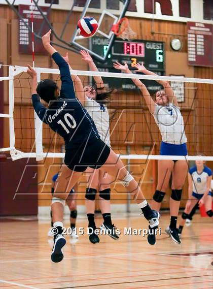 Thumbnail 1 in Carlmont vs. Los Altos (CIF CCS D1 Semifinal) photogallery.