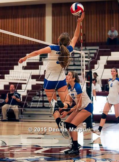 Thumbnail 1 in Carlmont vs. Los Altos (CIF CCS D1 Semifinal) photogallery.