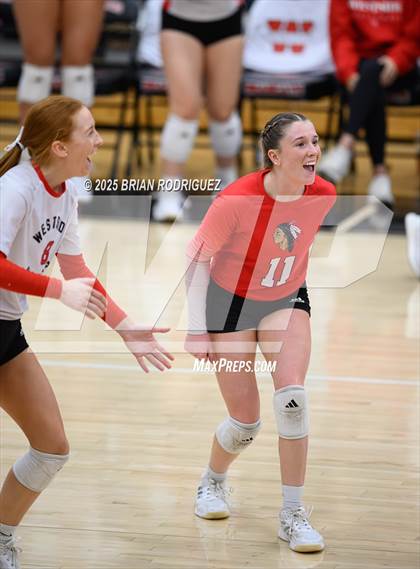 Thumbnail 3 in Westside vs Brookland (AAA 4A East Regional Round 3) photogallery.