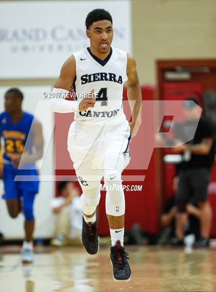 Thumbnail 3 in Shadow Mountain vs Sierra Canyon (Hoophall West) photogallery.