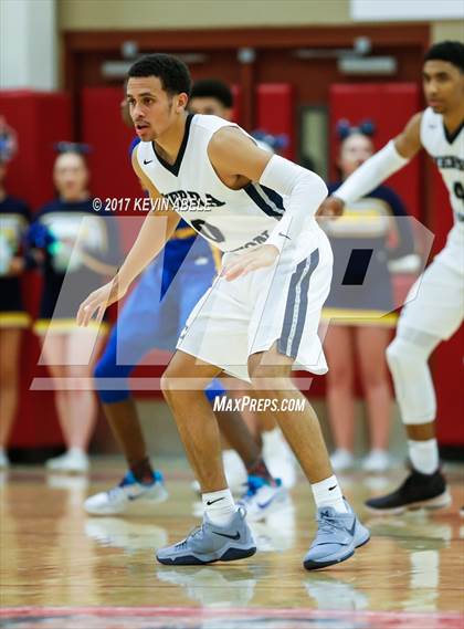 Thumbnail 1 in Shadow Mountain vs Sierra Canyon (Hoophall West) photogallery.