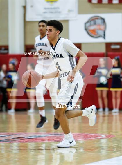Thumbnail 1 in Shadow Mountain vs Sierra Canyon (Hoophall West) photogallery.