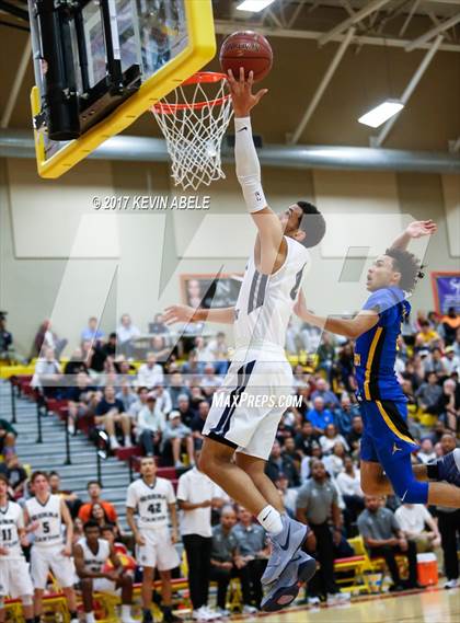 Thumbnail 1 in Shadow Mountain vs Sierra Canyon (Hoophall West) photogallery.