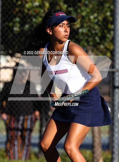 Thumbnail 3 in Beyer @ Lathrop photogallery.