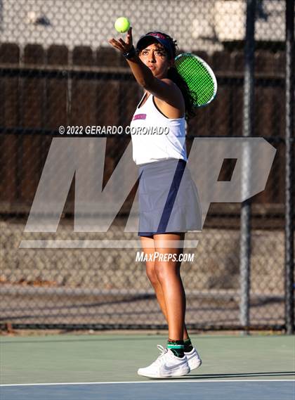 Thumbnail 3 in Beyer @ Lathrop photogallery.