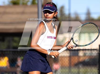 Thumbnail 2 in Beyer @ Lathrop photogallery.
