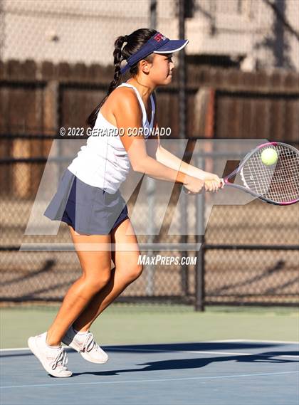 Thumbnail 1 in Beyer @ Lathrop photogallery.