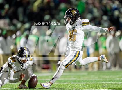 Thumbnail 3 in Carrollton @ Buford (GHSA 6A Semifinal) photogallery.