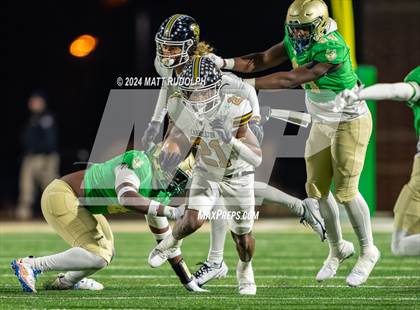 Thumbnail 1 in Carrollton @ Buford (GHSA 6A Semifinal) photogallery.