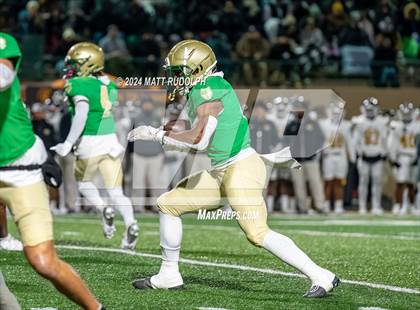 Thumbnail 3 in Carrollton @ Buford (GHSA 6A Semifinal) photogallery.