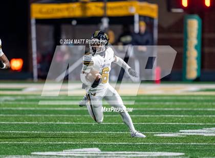 Thumbnail 3 in Carrollton @ Buford (GHSA 6A Semifinal) photogallery.