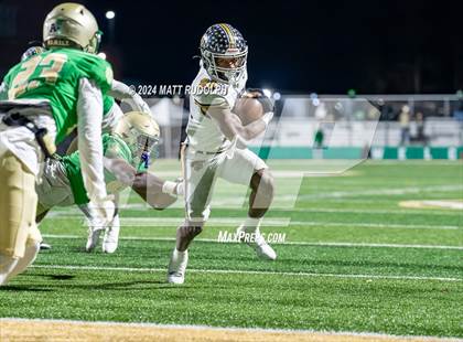 Thumbnail 2 in Carrollton @ Buford (GHSA 6A Semifinal) photogallery.