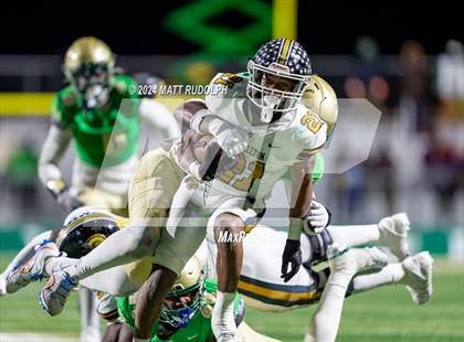 Thumbnail 2 in Carrollton @ Buford (GHSA 6A Semifinal) photogallery.