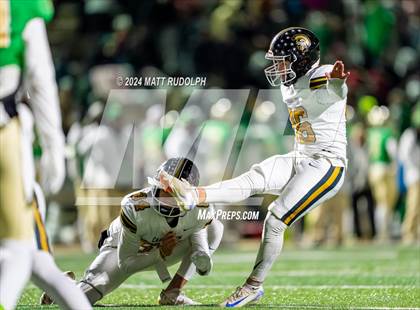 Thumbnail 3 in Carrollton @ Buford (GHSA 6A Semifinal) photogallery.
