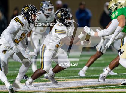 Thumbnail 2 in Carrollton @ Buford (GHSA 6A Semifinal) photogallery.