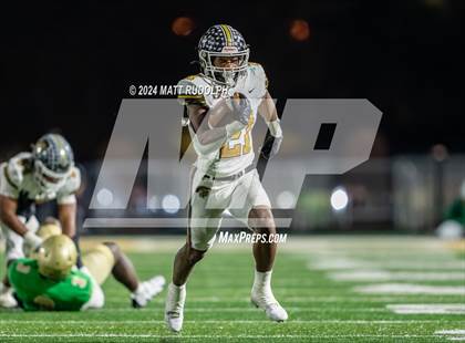 Thumbnail 1 in Carrollton @ Buford (GHSA 6A Semifinal) photogallery.