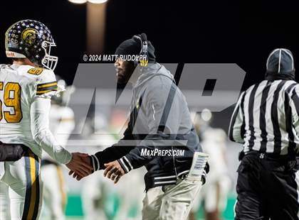 Thumbnail 2 in Carrollton @ Buford (GHSA 6A Semifinal) photogallery.