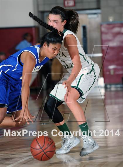 Thumbnail 1 in Santa Barbara vs. Santa Margarita (CIF SoCal Regional D3 Final) photogallery.