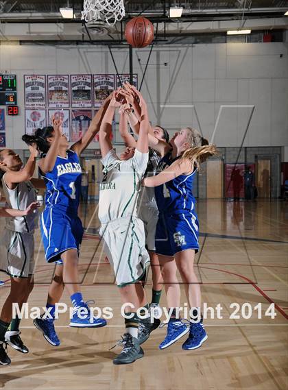 Thumbnail 1 in Santa Barbara vs. Santa Margarita (CIF SoCal Regional D3 Final) photogallery.