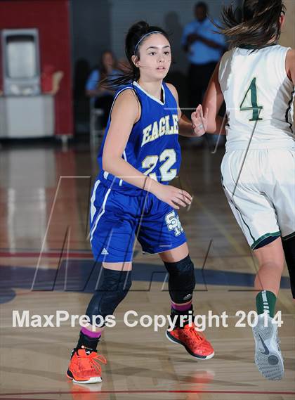 Thumbnail 2 in Santa Barbara vs. Santa Margarita (CIF SoCal Regional D3 Final) photogallery.