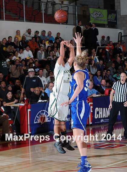 Thumbnail 3 in Santa Barbara vs. Santa Margarita (CIF SoCal Regional D3 Final) photogallery.