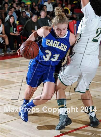 Thumbnail 1 in Santa Barbara vs. Santa Margarita (CIF SoCal Regional D3 Final) photogallery.