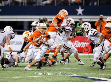Thumbnail 2 in Mineola vs. Cameron Yoe (UIL 3A Division 1 Final) photogallery.