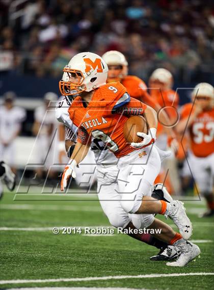Thumbnail 2 in Mineola vs. Cameron Yoe (UIL 3A Division 1 Final) photogallery.