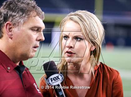Thumbnail 1 in Mineola vs. Cameron Yoe (UIL 3A Division 1 Final) photogallery.