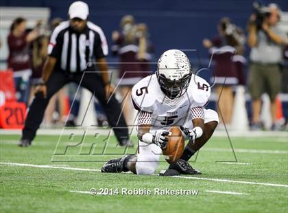 Thumbnail 2 in Mineola vs. Cameron Yoe (UIL 3A Division 1 Final) photogallery.