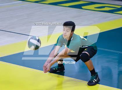 Thumbnail 2 in Royal vs Moorpark photogallery.