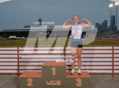 Thumbnail 2 in UIL 3A Track and Field Finals (Awards) photogallery.