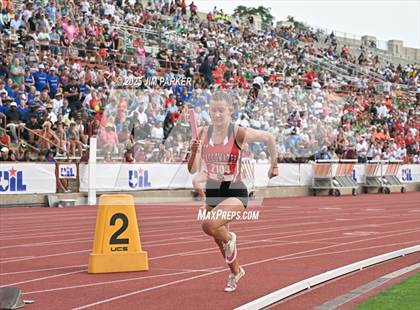 Thumbnail 2 in UIL 3A Track and Field Finals (Awards) photogallery.