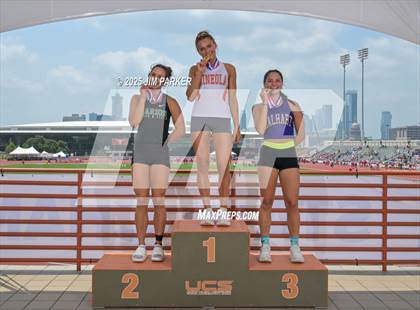Thumbnail 2 in UIL 3A Track and Field Finals (Awards) photogallery.