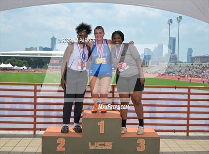 Thumbnail 1 in UIL 3A Track and Field Finals (Awards) photogallery.