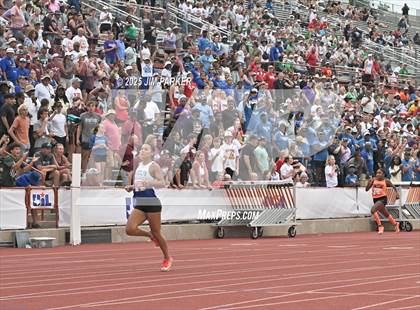 Thumbnail 2 in UIL 3A Track and Field Finals (Awards) photogallery.
