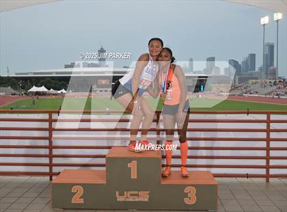 Thumbnail 1 in UIL 3A Track and Field Finals (Awards) photogallery.