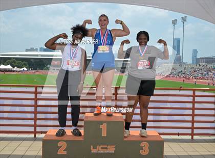 Thumbnail 2 in UIL 3A Track and Field Finals (Awards) photogallery.