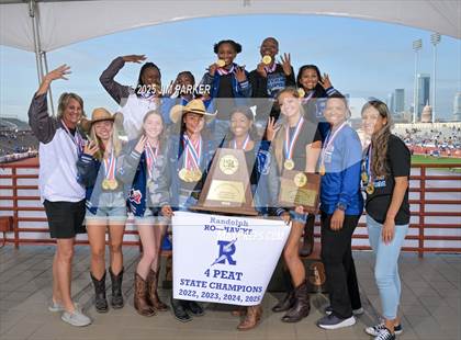 Thumbnail 3 in UIL 3A Track and Field Finals (Awards) photogallery.