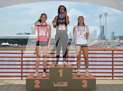 Thumbnail 3 in UIL 3A Track and Field Finals (Awards) photogallery.