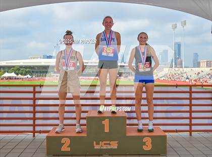 Thumbnail 1 in UIL 3A Track and Field Finals (Awards) photogallery.
