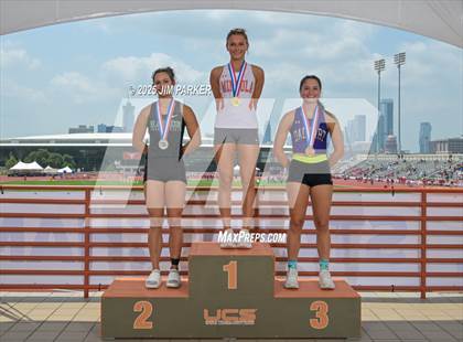 Thumbnail 1 in UIL 3A Track and Field Finals (Awards) photogallery.