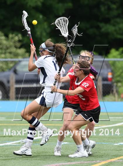 Thumbnail 3 in Wilton vs New Canaan (CIAC Class M Final) photogallery.