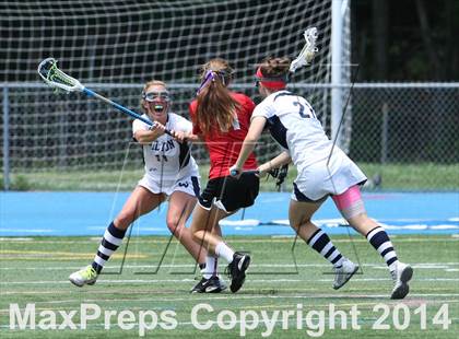 Thumbnail 3 in Wilton vs New Canaan (CIAC Class M Final) photogallery.