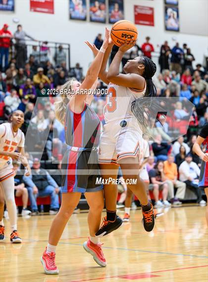 Thumbnail 3 in North Iredell vs Rocky River (North Iredell Holiday Classic) photogallery.