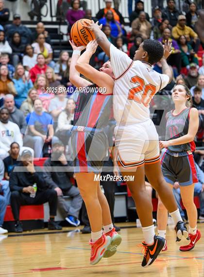 Thumbnail 3 in North Iredell vs Rocky River (North Iredell Holiday Classic) photogallery.