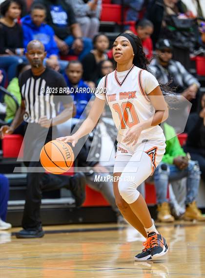 Thumbnail 1 in North Iredell vs Rocky River (North Iredell Holiday Classic) photogallery.