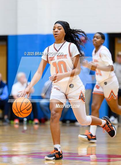 Thumbnail 2 in North Iredell vs Rocky River (North Iredell Holiday Classic) photogallery.